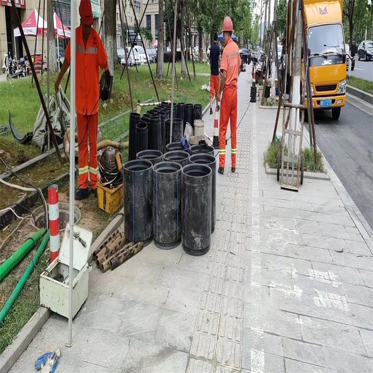 谢通门管道短管置换修复